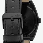 Men's Leather Analog Watch Z05-756-00 - 38 mm - Black