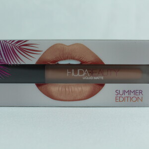 Huda Beauty lipstick Bikini Babe