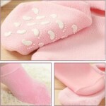 Showay 2Pcs Gel Spa Socks Silicon Gel Booties Insoles Moisturising Soft Exfoliating Socks Spa Pedicure Insoles For Feet Care, Pink